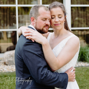 Wedding-Couple-Portrait-TAZ-Photography
